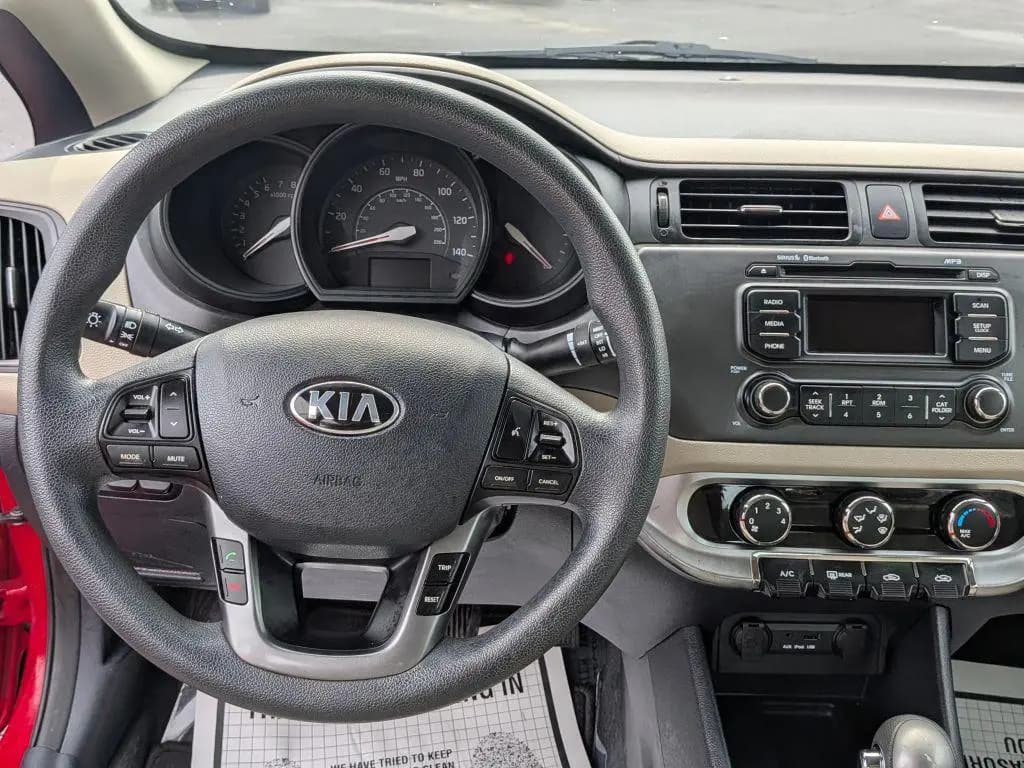 2013 KIA Rio LX — photo 5